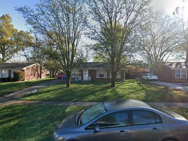 House image located at Louisville, KY 40299