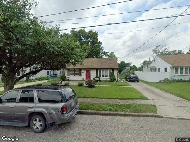 House image located at Riverside, NJ 08075