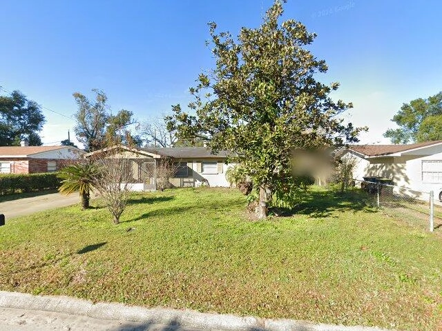 House image located at Lakeland, FL 33810