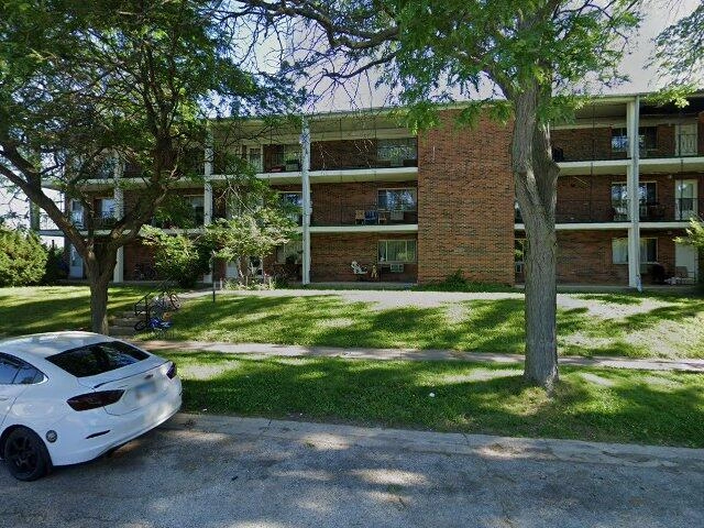 House image located at Waukegan, IL 60087