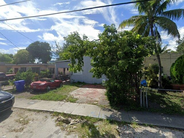 House image located at Miami, FL 33150