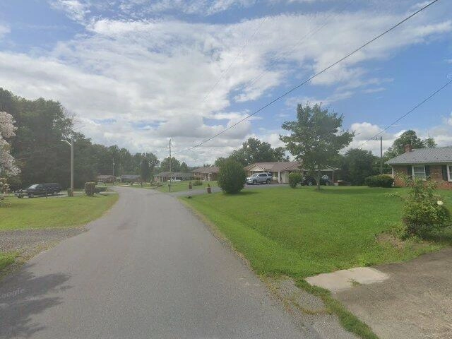 House image located at Martinsville, VA 24112
