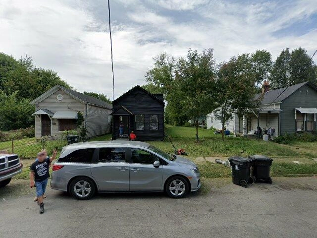 House image located at Louisville, KY 40212