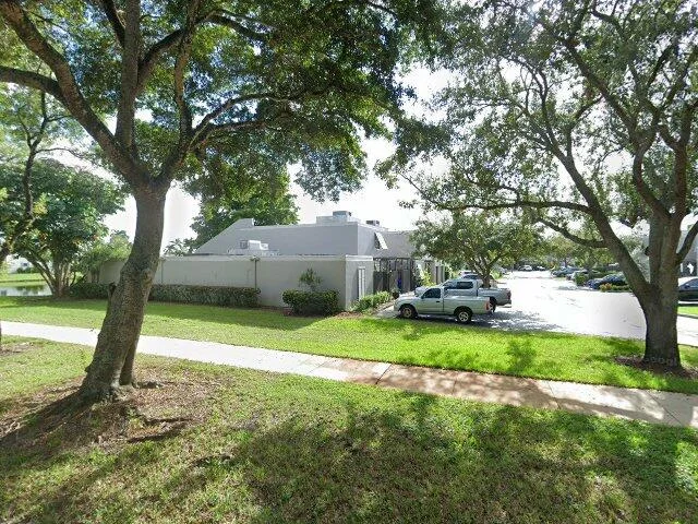 House image located at Hollywood, FL 33026
