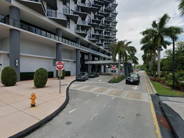 House image located at Miami, FL 33166