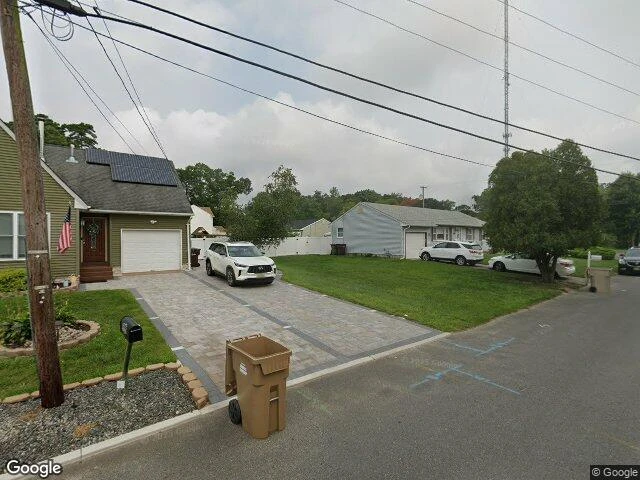 House image located at Bayville, NJ 08721