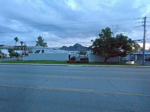 House image located at North Fort Myers, FL 33917