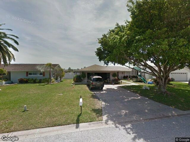 House image located at Seminole, FL 33772