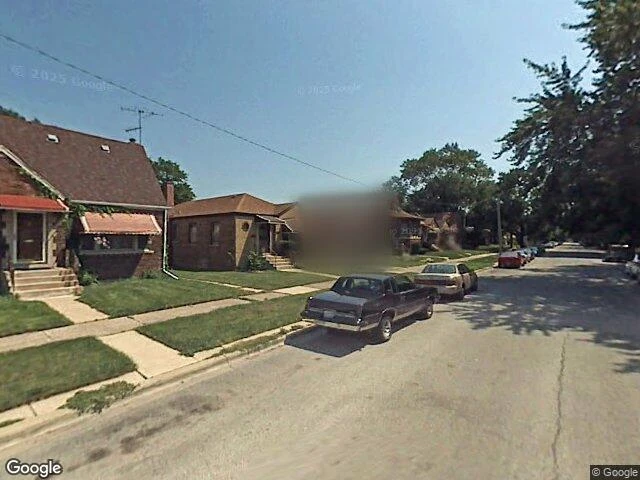 House image located at Riverdale, IL 60827