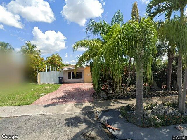 House image located at Miami, FL 33144