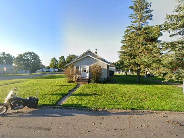 House image located at Oelwein, IA 50662