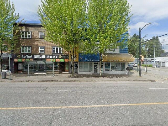 House image located at Skokie, IL 60076