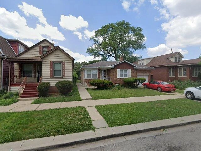 House image located at Chicago, IL 60620