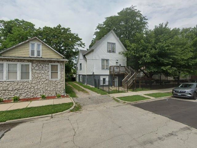 House image located at Chicago, IL 60619
