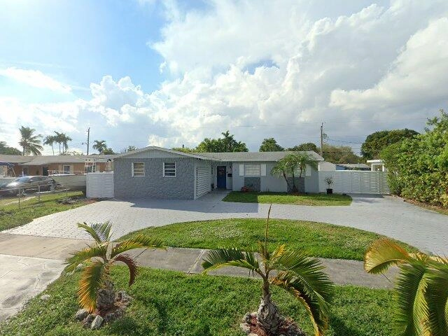 House image located at Miami, FL 33157
