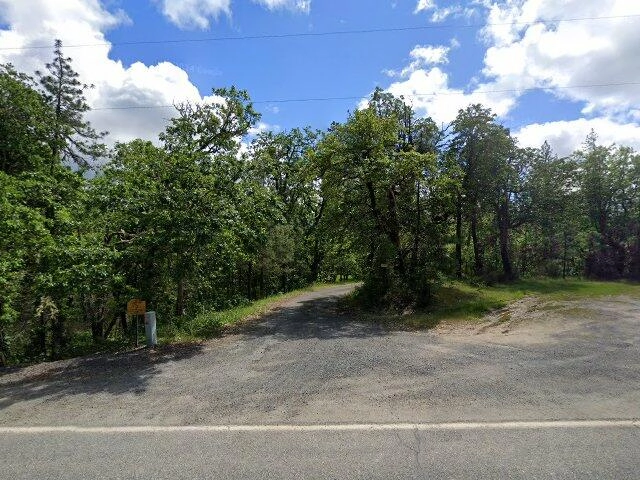 House image located at Grants Pass, OR 97526