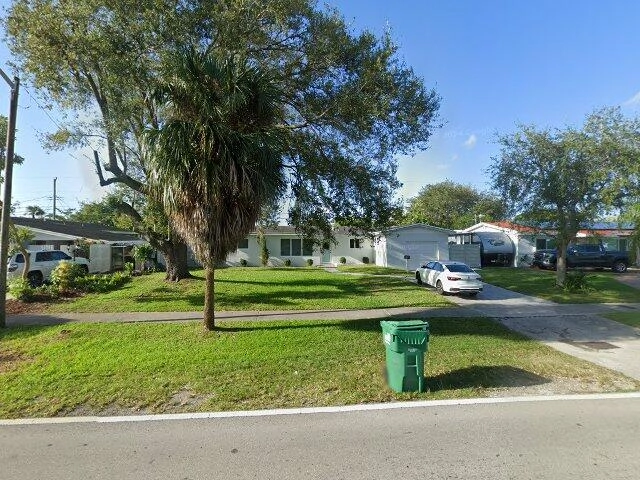 House image located at Miami, FL 33157
