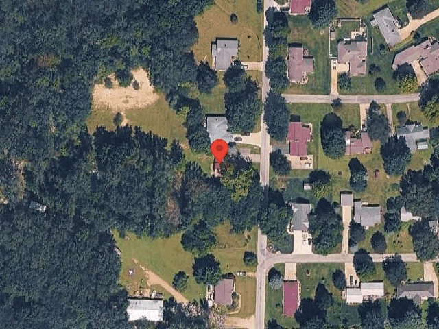 House image located at Syracuse, IN 46567