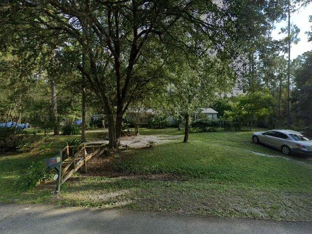 House image located at Palatka, FL 32177