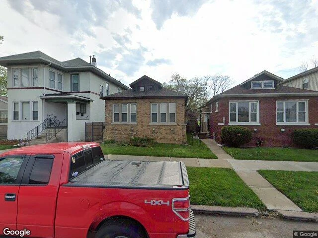 House image located at Chicago, IL 60617