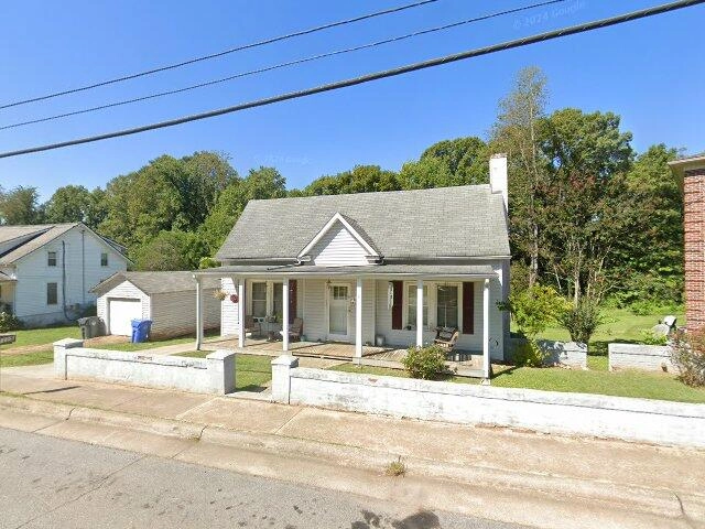 House image located at North Wilkesboro, NC 28659