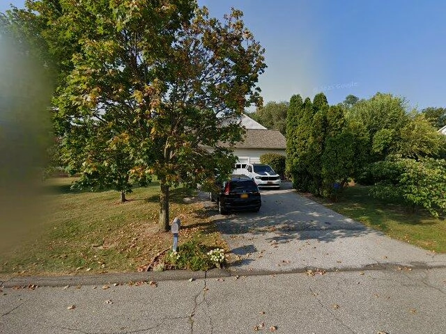 House image located at Warren, NJ 07059