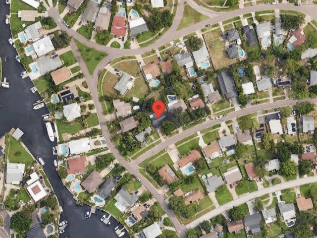 House image located at Saint Petersburg, FL 33703
