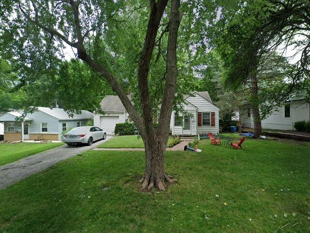House image located at Prairie Village, KS 66208