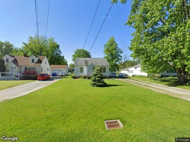 House image located at Willoughby, OH 44094