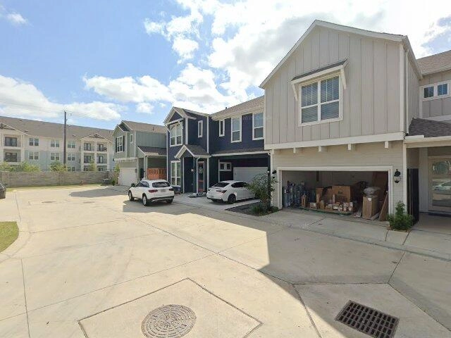 House image located at Kemah, TX 77565