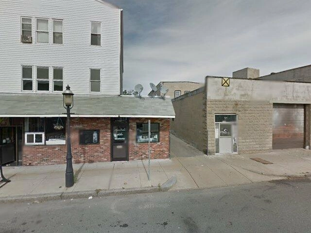 House image located at Wilmington, DE 19805