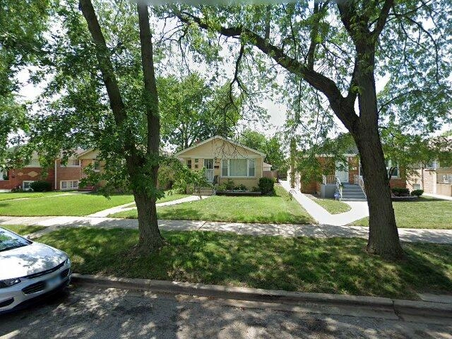 House image located at Chicago, IL 60628