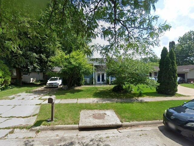 House image located at Rockford, IL 61108