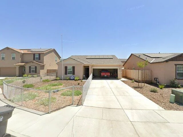 House image located at Tulare, CA 93274