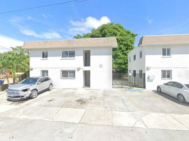 House image located at Miami, FL 33150