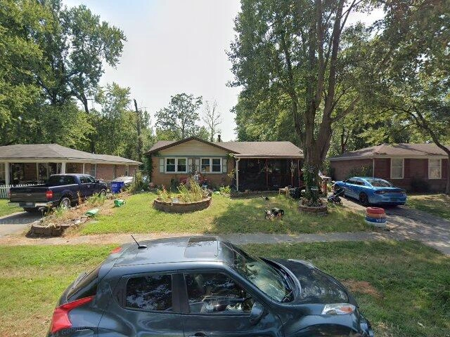 House image located at Louisville, KY 40214