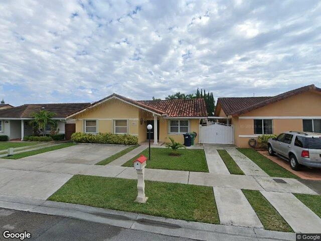 House image located at Miami, FL 33186