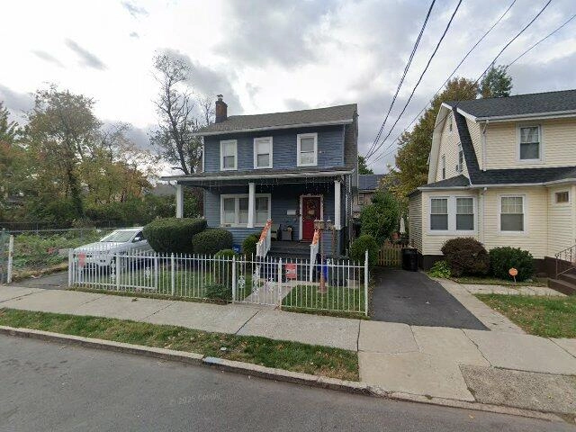 House image located at Newark, NJ 07106