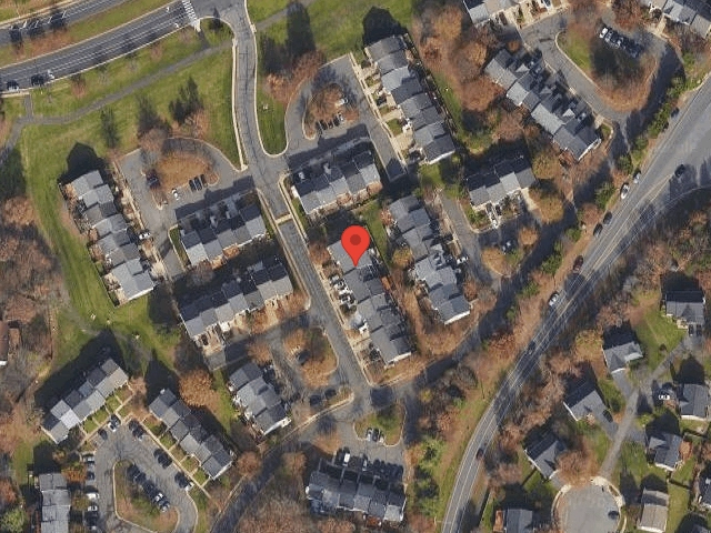 House image located at Centreville, VA 20121