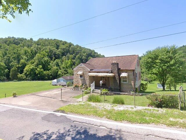 House image located at Charleston, WV 25313