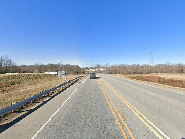 House image located at West Point, GA 31833