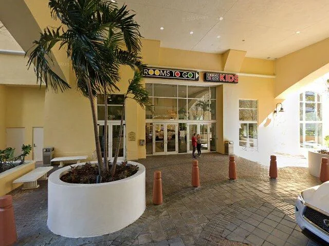 House image located at Miami, FL 33156