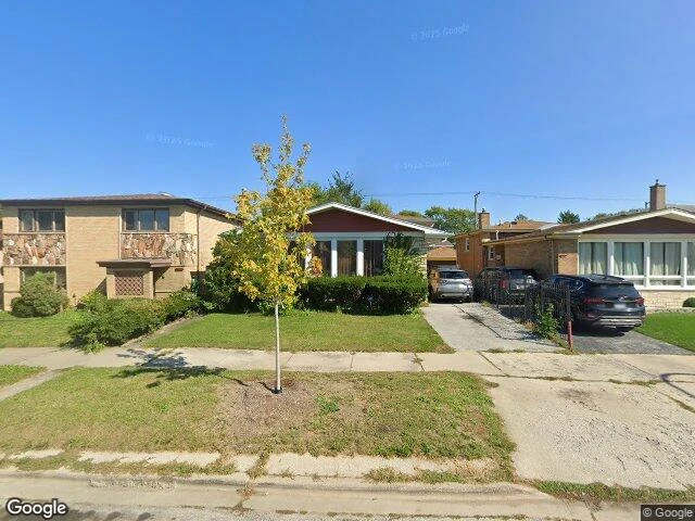 House image located at Chicago, IL 60617