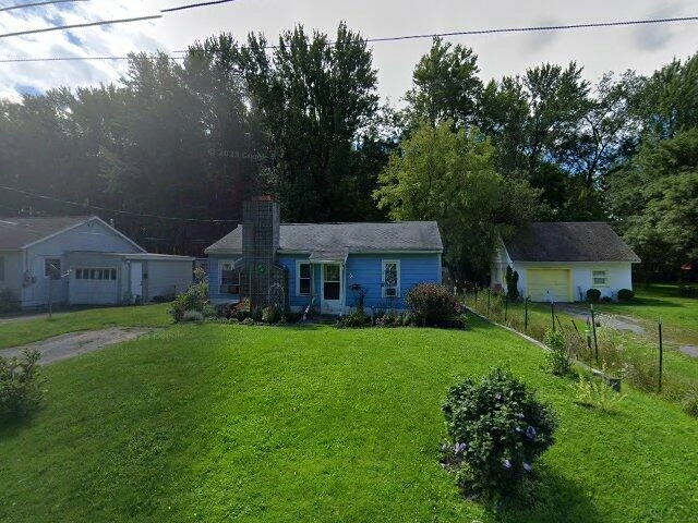House image located at Oneida, NY 13421