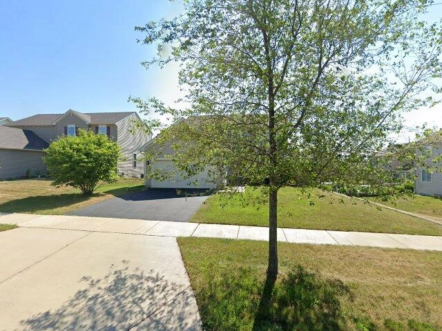 House image located at Hampshire, IL 60140