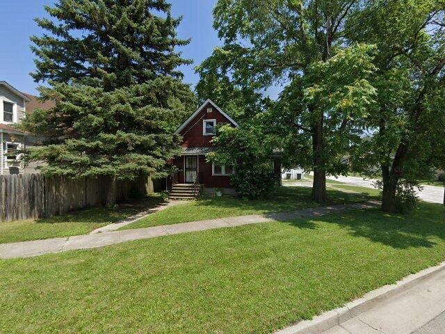 House image located at Dolton, IL 60419