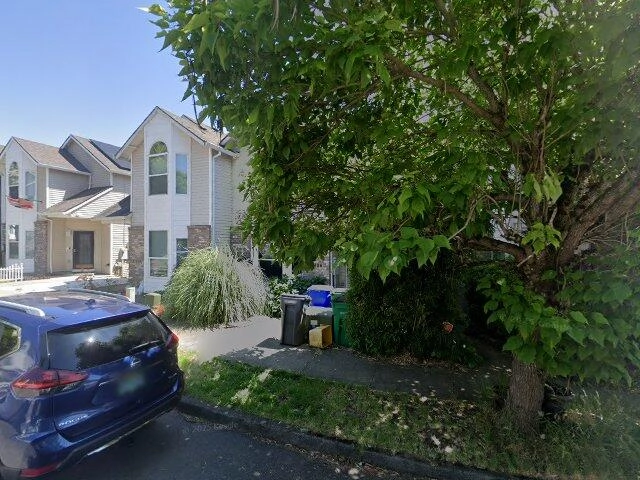 House image located at Portland, OR 97236