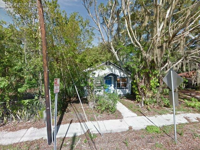 House image located at Saint Petersburg, FL 33711