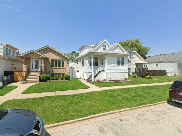 House image located at Chicago, IL 60638