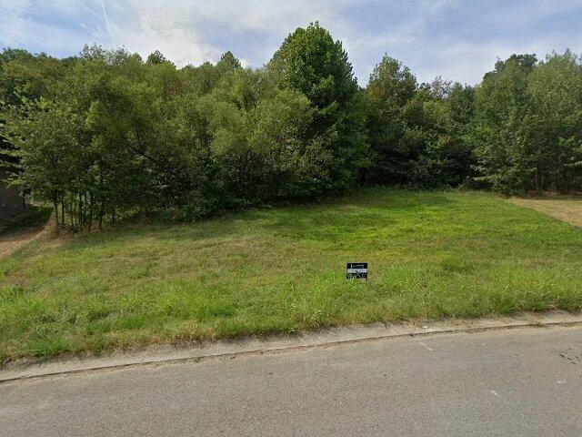 House image located at Louisville, KY 40214